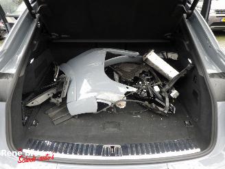 Porsche Cayenne 3.0 E-HYBRID Full Option 476pk picture 18