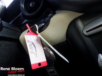Mini Cooper 1.6 Cabrio Airco 120pk picture 19