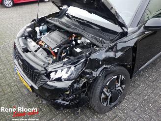 Peugeot e-2008 EV Allure 54kwh 156pk picture 7