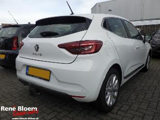 skadebil auto Renault Clio 1.0 TCE Intens 5drs Navi 2021/10