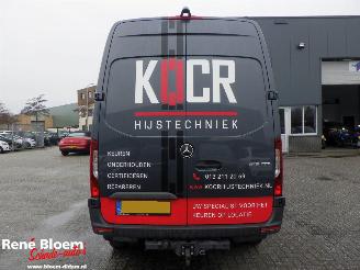Mercedes Sprinter 319 1.9 CDI L2H2 190pk Dubbel Lucht Automaat picture 3