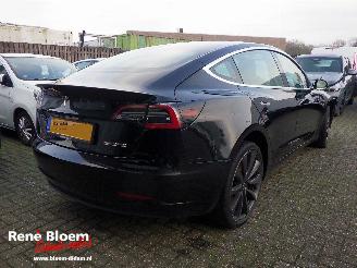 skadebil auto Tesla Model 3 Performance AWD 75kwh 462pk Aut 2019/12