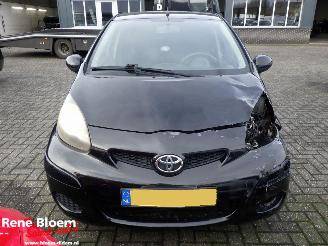Toyota Aygo 1.0-12V Access Airco 5drs picture 3