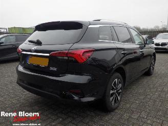 krockskadad bil auto MG 5 Electric Standard Range Luxury 50kWh 177pk 2023/6