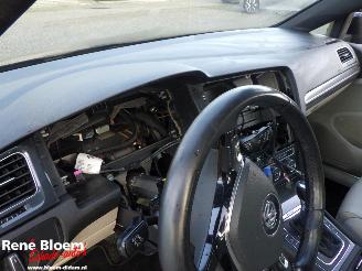 Volkswagen e-Golf  picture 16