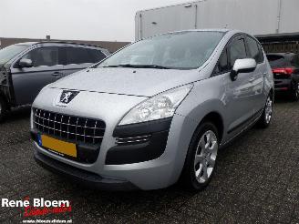 skadebil auto Peugeot 3008 1.6 VTi Blue Lease 2012/5