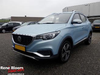 Unfallwagen MG ZS EV Luxury 45kWh Automaat 2021/6