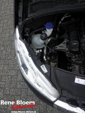 Peugeot 208 1.2 PureTech Active picture 10