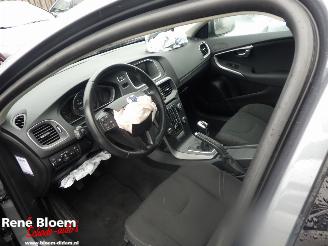 Volvo V-40 2.0 D2 Business Sport picture 12