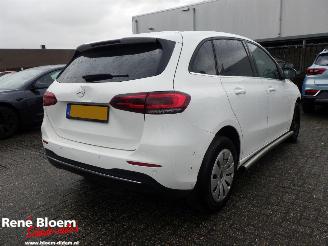 Auto incidentate Mercedes B-klasse B200d 150pk Automat 2022/5