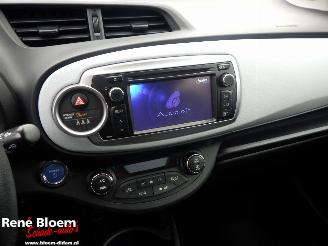 Toyota Yaris 1.5 Hybrid Dynamic Aut 5drs picture 17