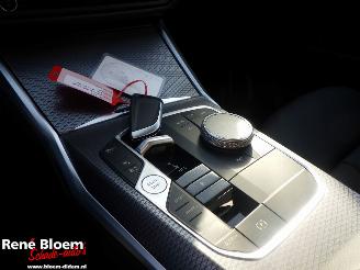 BMW 3-serie 330e X-Drive Full Option picture 23