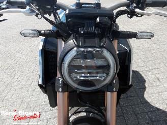 Honda CB 650 RA picture 16