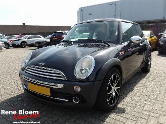 skadebil auto Mini Mini ONE 1.6 3drs 90pk 2006/9