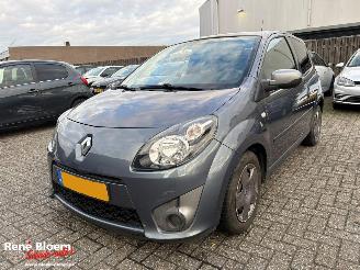 Unfallwagen Renault Twingo 1.2-16V Collection Airco 2011/1