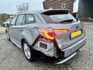 Toyota Corolla Touring sports 1.8 Hybrid 148pk automaat Business - nap - vaste prijs - camera - line + front assist - afn trekh - clima + cruise contr - keyless start picture 7