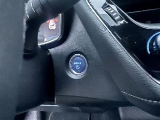 Toyota Corolla Touring sports 1.8 Hybrid 148pk automaat Business - nap - vaste prijs - camera - line + front assist - afn trekh - clima + cruise contr - keyless start picture 36