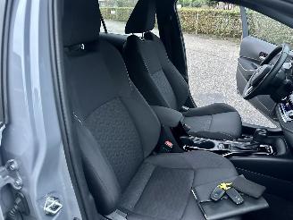 Toyota Corolla Touring sports 1.8 Hybrid 148pk automaat Business - nap - vaste prijs - camera - line + front assist - afn trekh - clima + cruise contr - keyless start picture 49