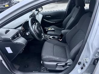 Toyota Corolla Touring sports 1.8 Hybrid 148pk automaat Business - nap - vaste prijs - camera - line + front assist - afn trekh - clima + cruise contr - keyless start picture 45