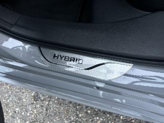 Toyota Corolla Touring sports 1.8 Hybrid 148pk automaat Business - nap - vaste prijs - camera - line + front assist - afn trekh - clima + cruise contr - keyless start picture 51