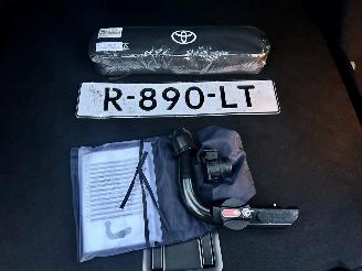 Toyota Corolla Touring sports 1.8 Hybrid 148pk automaat Business - nap - vaste prijs - camera - line + front assist - afn trekh - clima + cruise contr - keyless start picture 22