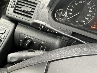 Mercedes A-klasse 150 1.5i 95pk automaat Polar Star - nap - airco - cruise - lmv - mistlampen - licht + regensensor + dimmend spiegel picture 17
