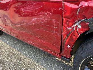 Volkswagen Taigo 1.0 TSI 116pk aut + F1 R-line - pano - virtual - front + line + side assist - navi - camera - sfeerverl - 3x r-line picture 78