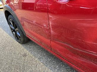 Volkswagen Taigo 1.0 TSI 116pk aut + F1 R-line - pano - virtual - front + line + side assist - navi - camera - sfeerverl - 3x r-line picture 13