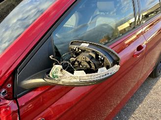 Volkswagen Taigo 1.0 TSI 116pk aut + F1 R-line - pano - virtual - front + line + side assist - navi - camera - sfeerverl - 3x r-line picture 16