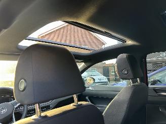 Volkswagen Taigo 1.0 TSI 116pk aut + F1 R-line - pano - virtual - front + line + side assist - navi - camera - sfeerverl - 3x r-line picture 49