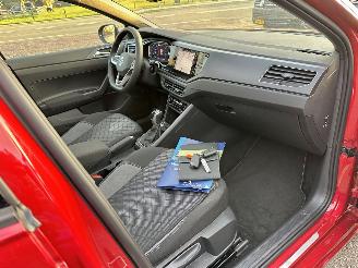 Volkswagen Taigo 1.0 TSI 116pk aut + F1 R-line - pano - virtual - front + line + side assist - navi - camera - sfeerverl - 3x r-line picture 20