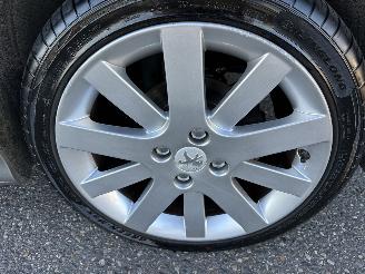 Peugeot 207 CC 1.6 VTi 120pk automaat Roland Garros - nap - clima - cruise - pdc - bi color leer - 4x nieuwe banden picture 66