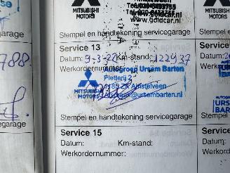 Mitsubishi Outlander gereserveerd 2.0 Turbo 201pk 4WD - uniek - 2x schuifdak - airco - leer + alcantara + stoelverw - privacy glass - rijdbaar picture 32