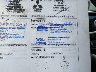 Mitsubishi Outlander gereserveerd 2.0 Turbo 201pk 4WD - uniek - 2x schuifdak - airco - leer + alcantara + stoelverw - privacy glass - rijdbaar picture 31