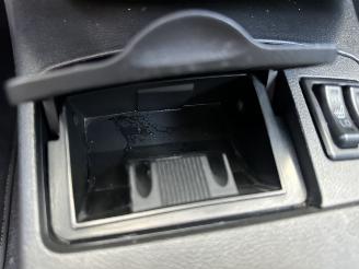 Mitsubishi Outlander gereserveerd 2.0 Turbo 201pk 4WD - uniek - 2x schuifdak - airco - leer + alcantara + stoelverw - privacy glass - rijdbaar picture 27