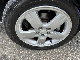 Mitsubishi Outlander gereserveerd 2.0 Turbo 201pk 4WD - uniek - 2x schuifdak - airco - leer + alcantara + stoelverw - privacy glass - rijdbaar picture 66