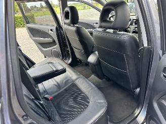 Mitsubishi Outlander gereserveerd 2.0 Turbo 201pk 4WD - uniek - 2x schuifdak - airco - leer + alcantara + stoelverw - privacy glass - rijdbaar picture 57