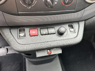 Citroën Berlingo 1.6 BlueHDI 99pk aut + f1 100 Club Eco S&S - airco - cruise - standkachel - pdc - trekh - klapdeuren - schuifdeur picture 38