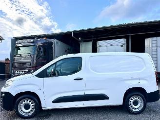 Citroën Berlingo 1.5 BlueHDI 99pk Club XL extra lang - 82dkm nap - navi - airco - cruise - apple carplay - 1e eig - lichtsensor picture 1