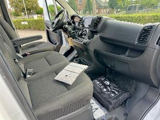 Citroën Jumper 2.2 BlueHDi 120pk 6-bak S&S L2/H2 3.0t - 15dkm nap - 3pers - 2x camera - navi - front + line + side assist picture 44