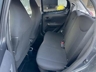 Peugeot 108 1.0 e-VTi 72pk Active 5drs - 96dkm nap - airco - led - elektr pakket - aux - usb - privacy glass - bwjr 2021 picture 49