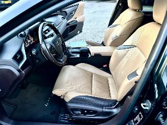 Lexus ES Gereserveerd 300H Hybrid 243pk aut + f1 Luxury Line - schuifdak - nap - front + line + side assist - stoelverw + koeling picture 39