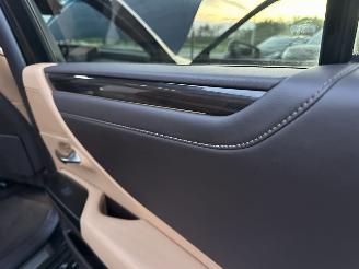 Lexus ES Gereserveerd 300H Hybrid 243pk aut + f1 Luxury Line - schuifdak - nap - front + line + side assist - stoelverw + koeling picture 59