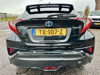 Toyota C-HR 1.8 Full Hybrid 148pk aut Energy - 42dkm nap - navi - camera - keyless entry + start - front + line assist picture 6