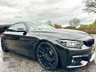 BMW 4-serie Coupé 420i 184pk 8-Traps aut M-Sport - nap - head up - harman/kardon - schroefset - 20 inch - performance uitlaat picture 4