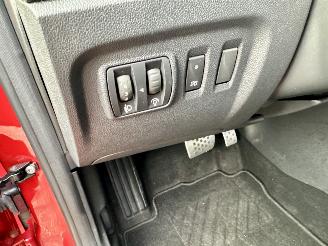 Renault Captur 1.2 TCe Turbo Xmod 120pk 6-traps aut - 84dkm nap - navi - cam - leer - stoelverw - keyless - pdc v+a picture 44