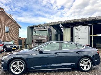 skadebil auto Audi A5 Sportback 2.0 TFSI 191pk aut + f1 MHEV S-line - nap - 1e eig - 3x s-line - alarm - nav - keyless - 18 inch - elektr klep 2018/6