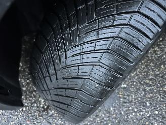 Lynk & Co 01 1.5 Plug-In Hybrid 7-Traps aut - pano - navi - 360cam - stoelverw - 20inch - Infinity - pdc v+a picture 63