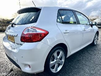 Toyota Auris 1.8 Full Hybrid 123pk aut Executive - nap - navi - camera - keyless entry + start - lmv + 4x goede banden picture 5