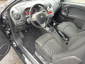 Alfa Romeo MiTo 1.4i 79pk 6-bak Distinctive - airco - elektr ramen + spiegels - lmv - radio - boekjes + sleutels compl picture 22